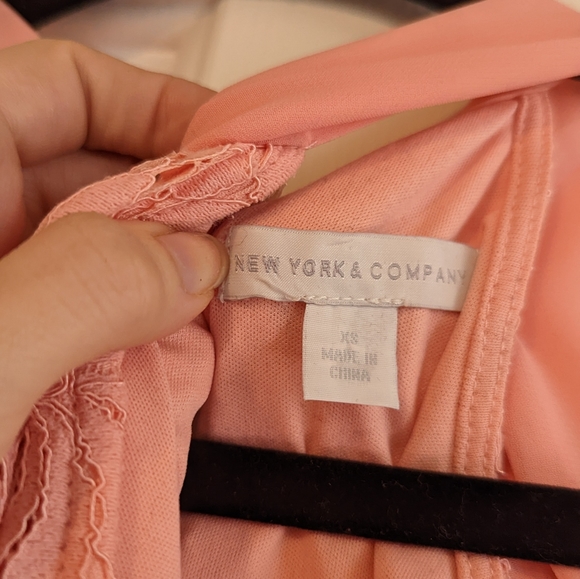 New York and Company pink lace dress - Picture 4 of 5